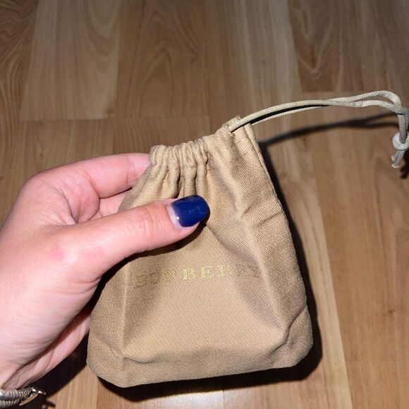 BURBERRY Small Drawstring Pouch BURBERRY Small Drawstring Pouch BURBERRY - Picture 7 of 8